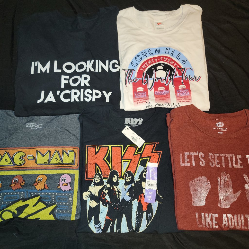 Lot Of 5 Men Tees 2x Xxl 1 New Kiss  4 PreOwned Pac Man Impractical Joker Rock